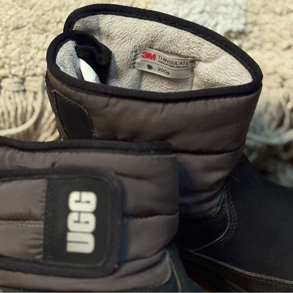UGG Black Winter Boots - Picture 4 of 15